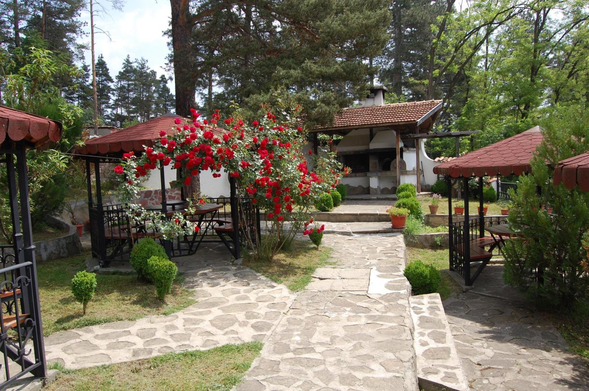מלון טריאבנה Complex Brashlyan מראה חיצוני תמונה